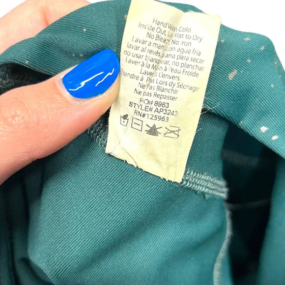 Beyond Yoga Alloy Sparkle High Waisted 7/8 Leggings Green Size Small - Picture 9 of 9